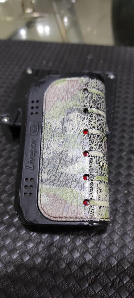 Box Yosta Livepor 160W snake leather type
