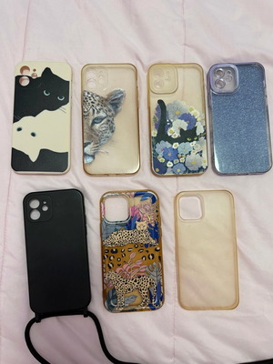 iPhone 12 cases used, pack of 7 pieces