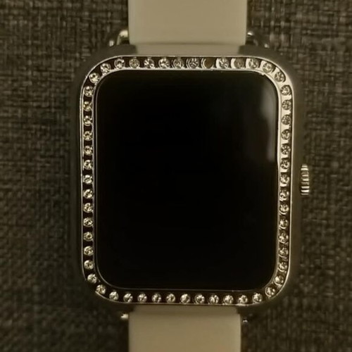 Set of 2 women's smartwatches used with chargers, waterproof and heart rate