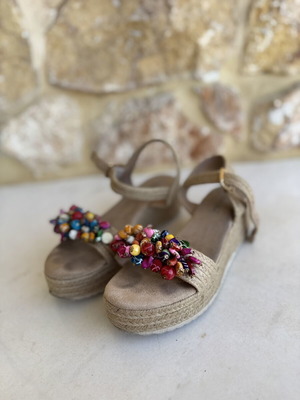 Espadrille platform sandals size 40, beige with colorful beads, like new