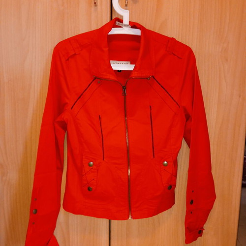 Tresor jacket red like new, size Small
