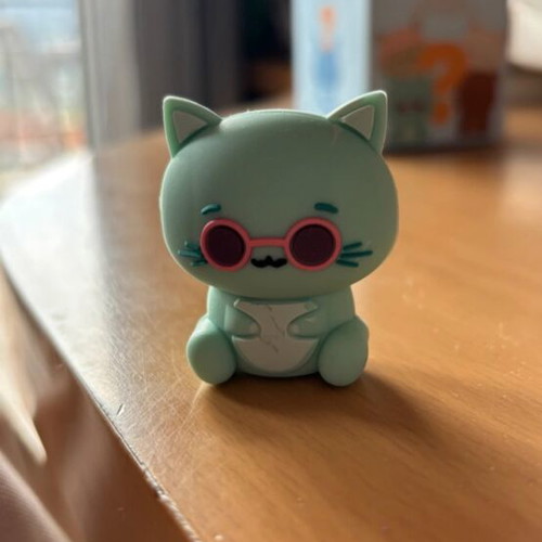 Figure new with packaging and gift