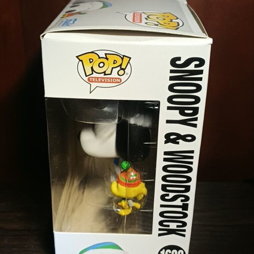Funko Pop Snoopy and Woodstock 1628 new in excellent condition
