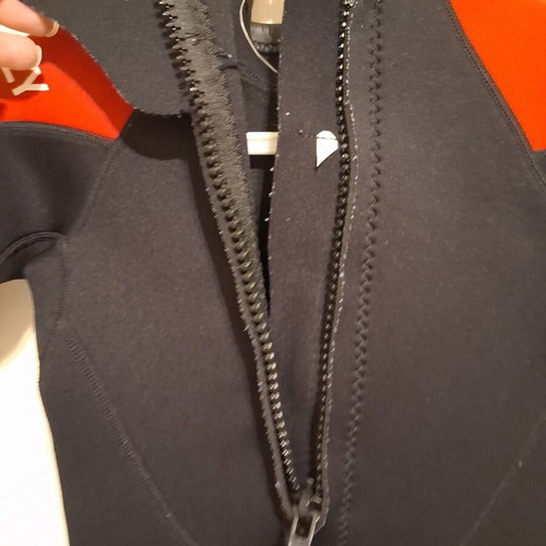 Saily Junior 3mm Kids Wetsuit Scuba Force like new, black/red, size 6