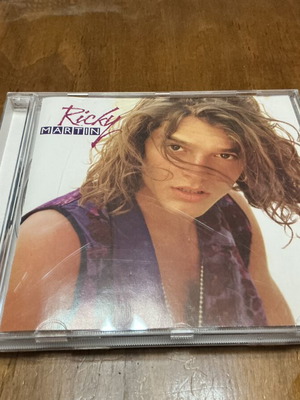 Ricky Martin CD 1991 like new, Latin