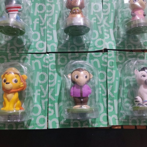 Hachette collectible figures recorded fairy tales new, pack