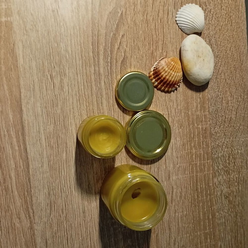 Beeswax Balm Hand-Made with Balsam Oil