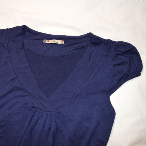 Ysatis Navy Blue V-Neck Short Sleeve Top like new, size S