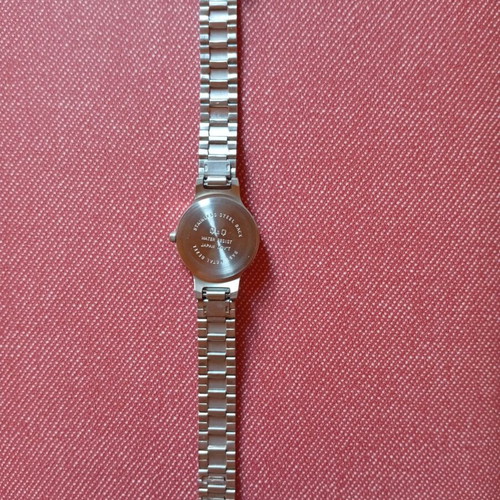 Silver wristwatch like new, women's, waterproof