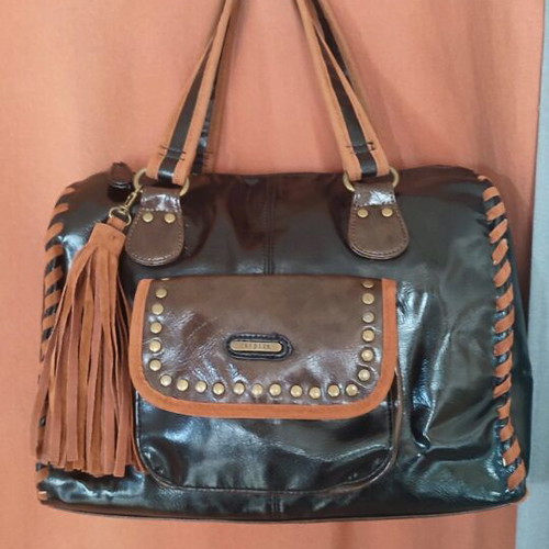Carpisa handbag black and brown, like new with suede details