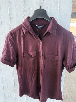 Women's short-sleeve shirt new, size L