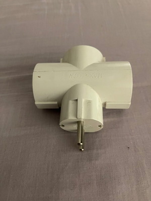 Three-Position Tap adapter like new
