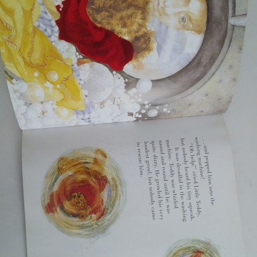 Little Teddy Left Behind book used in English for children