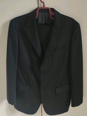 Σετ ανδρικό κοστούμι Glou σαν καινούργιο, μαύρο, με δερμάτινη ζώνη