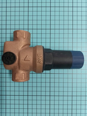 Pressure Reducer 3/4" SYR like new