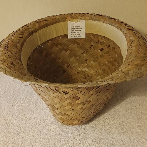 Straw hats new unisex, one size, set of 4 pieces