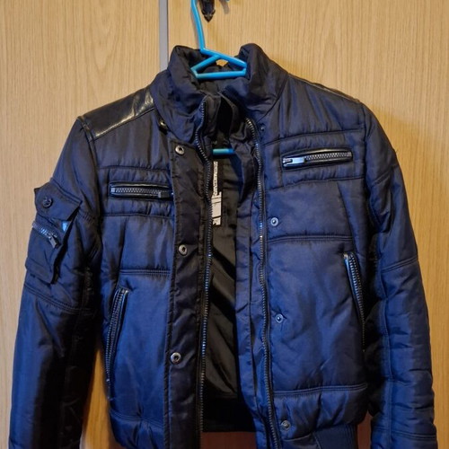 Motorcycle jacket like new, size Small, CE protection