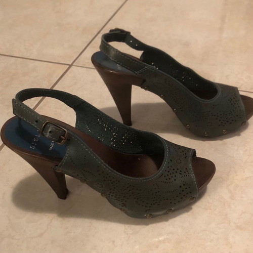 Sisley blue-green sandals with 10cm wooden heel like new