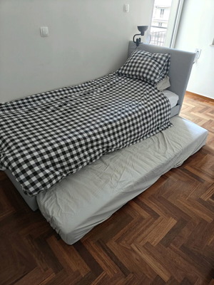 Κρεβάτι Ikea μονό με δύο στρώματα σαν καινούργιο