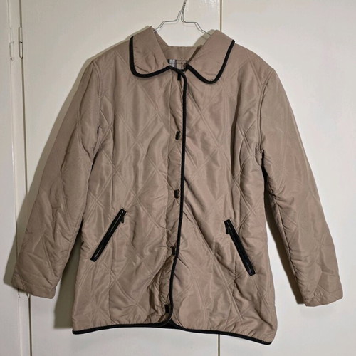 Vintage womens jacket Canda brown size M like new