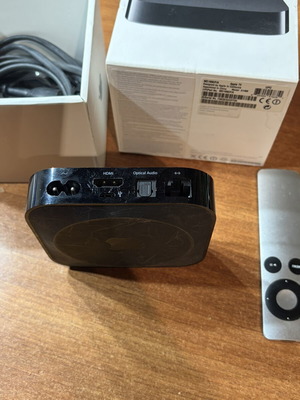 Apple TV 3rd Generation streaming device like new