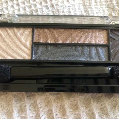 Max Factor Drama Kit 4-Color Eyeshadow Palette shade 02 Lavish Onyx new