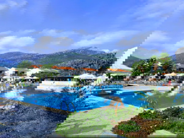 Ενοικιάζεται χρονομεριδιο στο Golden Coast Μαραθώνα Αττικής