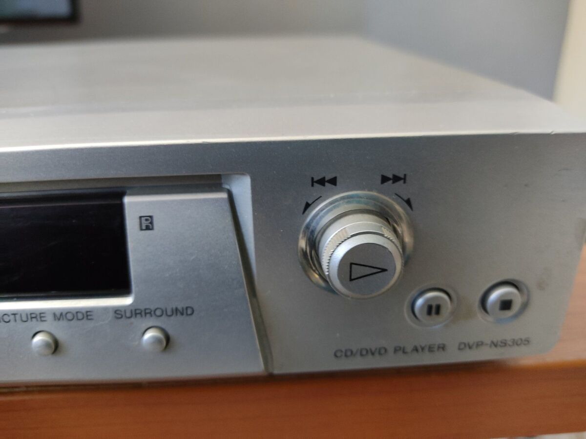 Sony CD/DVD Player DVP-NS305 used… - € 10,00 - Vendora.cy
