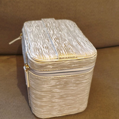 YSL - Yves Saint Laurent toiletry bag like new, white and beige