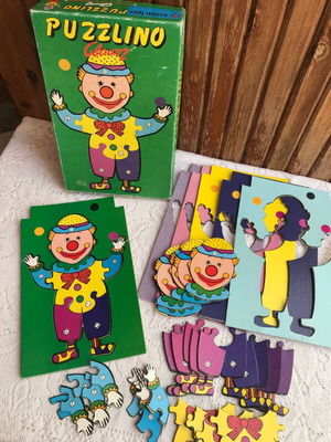 Puzzlino Clown by Assim Toys vintage board game used