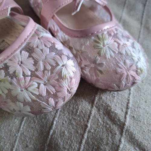 Ballerina shoes pink size 26 used for girls