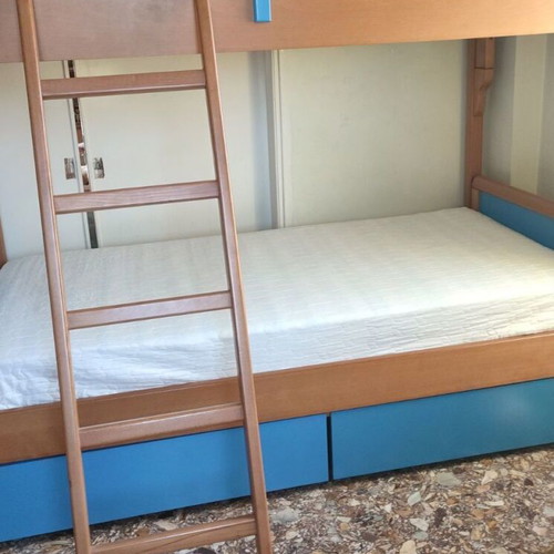 Bunk bed with storage like new, two single beds 90x190