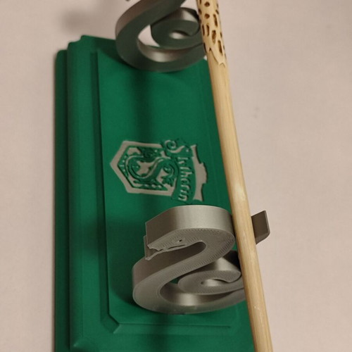 Harry Potter Hogwarts Slytherin Wand Stand new 3D printed