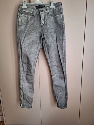 Zara Basic Jeans S 36 silver festive like new straight fit
