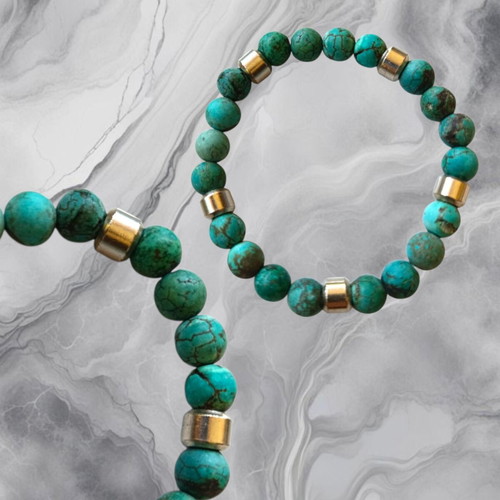 Handmade turquoise bracelet with semi-precious stones, new