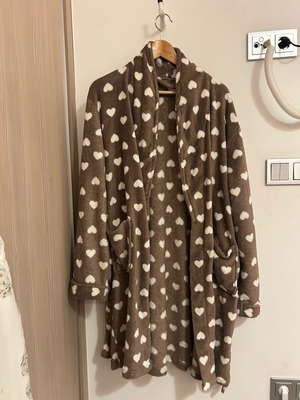 Velvet robe like new