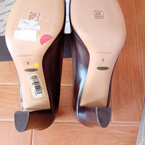 Kalogirou women's brown leather pumps size 9, new, 9 cm heel