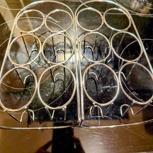 Metal spice jar organizer for 12 jars like new, chrome finish