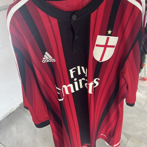 AC Milan Ricardo Kaka 2014 XL Authentic Football Jersey like new