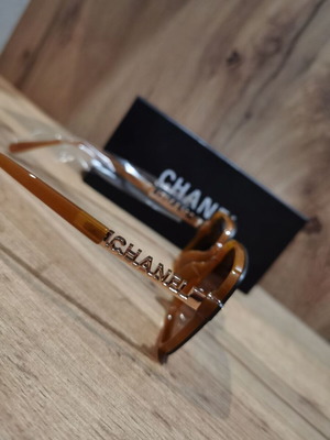 Γυναικεία γυαλιά ηλίου Chanel καινούργια, πλήρες σετ