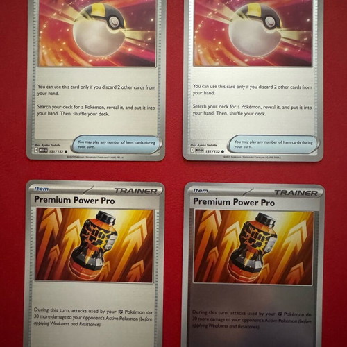 MEG Trainer Set like new with 124 Uncommon + Reverse and 131 Common + Reverse cards