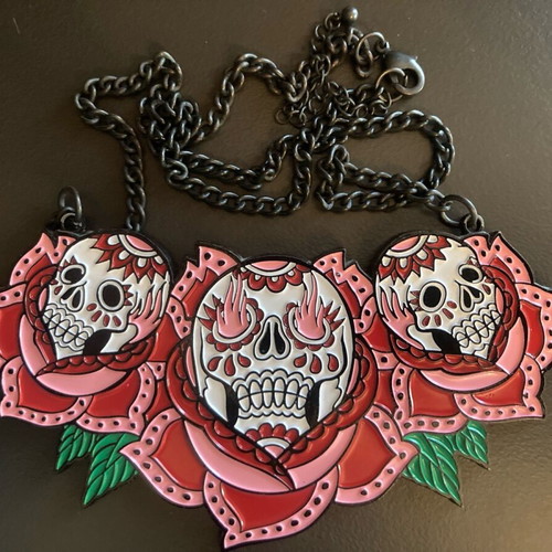 Kreepsville Necklace like new