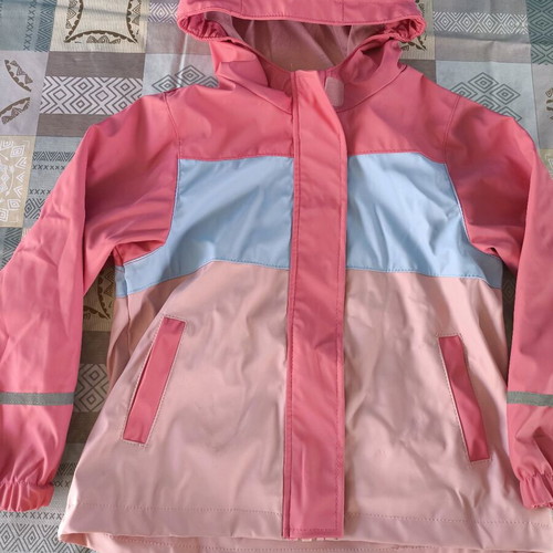 Girls' waterproof jacket 3-5 years like new, pink