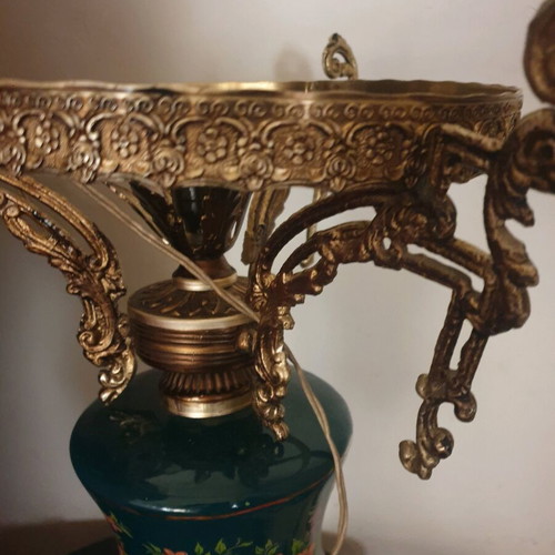 Vintage table lamp used, brass and porcelain