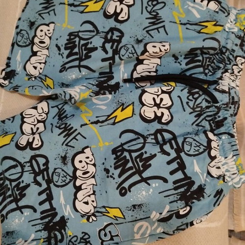 Bermuda shorts for boys used, sizes 128-134, black and blue