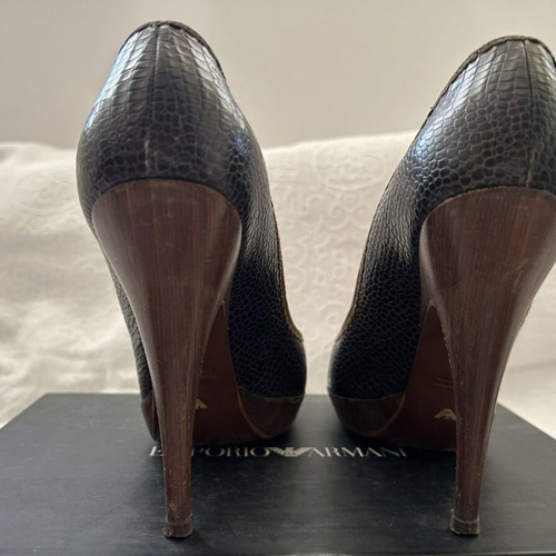 Emporio Armani leather pumps size 40, grey and brown