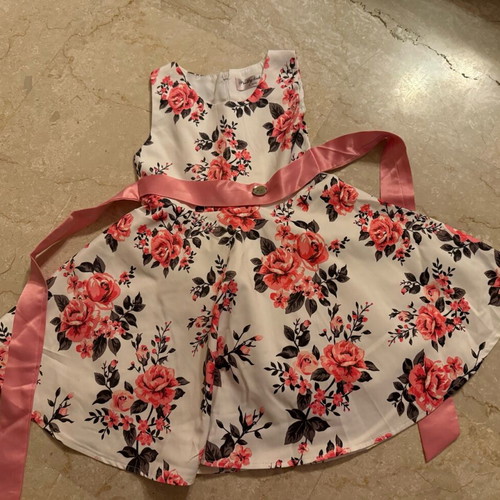 Clothes for 4-year-old girl used