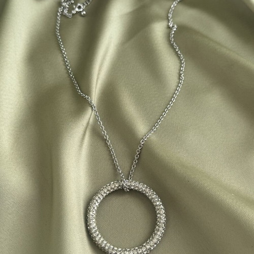Hinged bangle and necklace charm set used