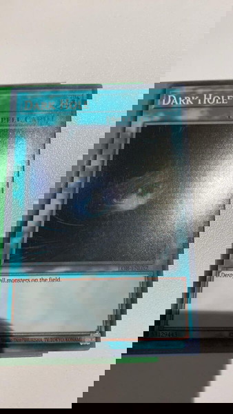 Dark hole LOB super rare Yu-Gi-Oh