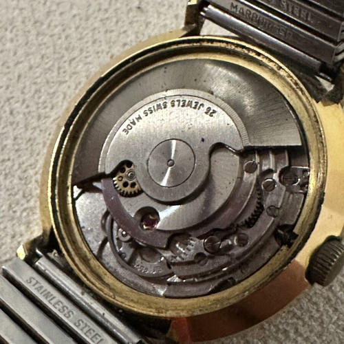 Giroxa Super Automatic Swiss Made 25 Jewels watch